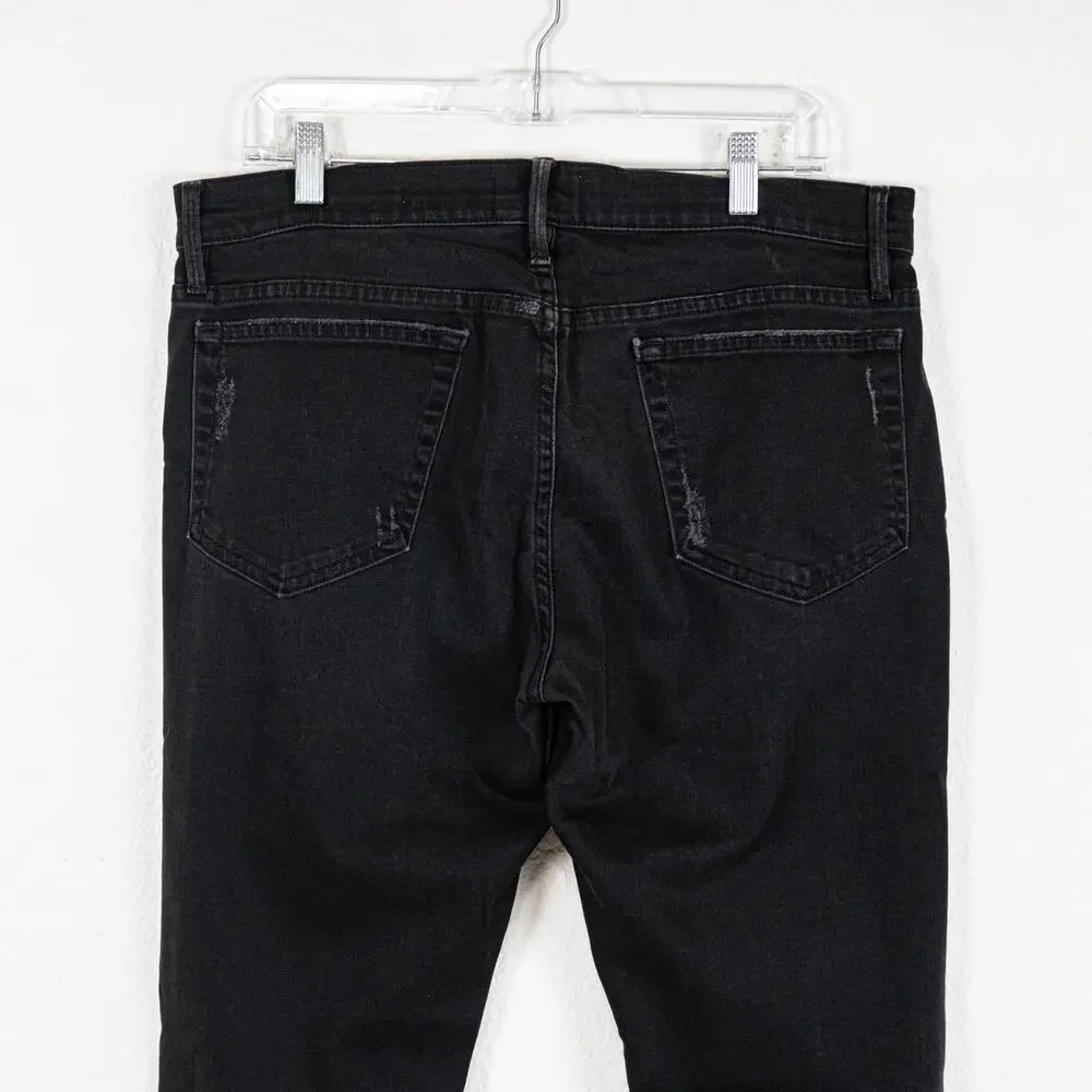 FRAME Denim L'Homme Slim Denim Jeans in Black Chimney Rock 33